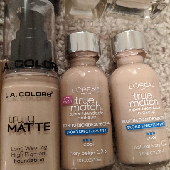 Drugstore foundation bundle for sale - Picture 2 of 7